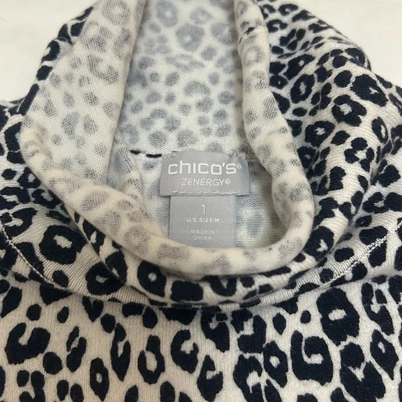 Chico’s Turtleneck Sleeveless Sweater Leopard Print size 1 NWT - Picture 4 of 10